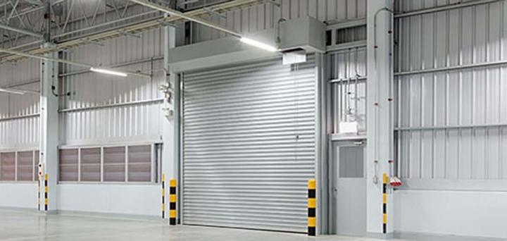 Installation de porte enroulable Grenoble